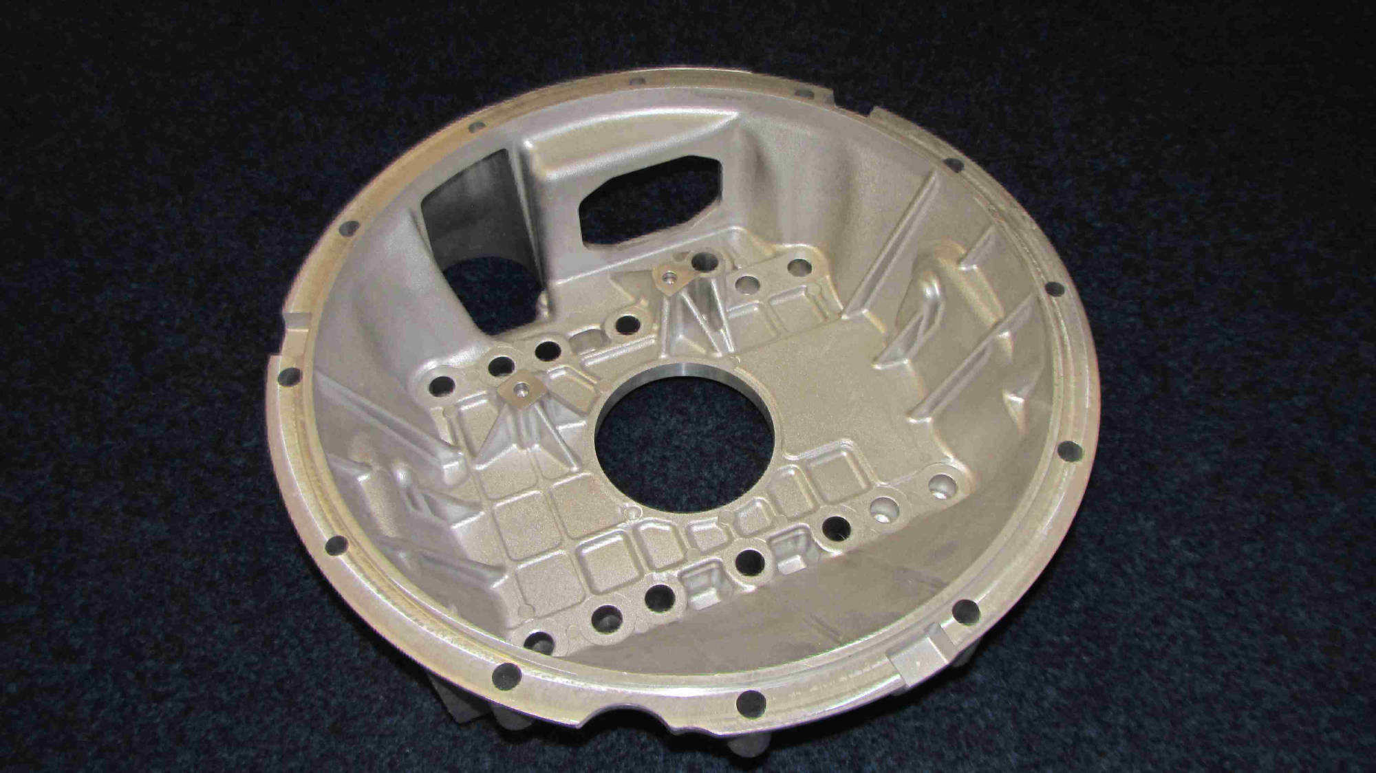 Spodní díl skříně hliník